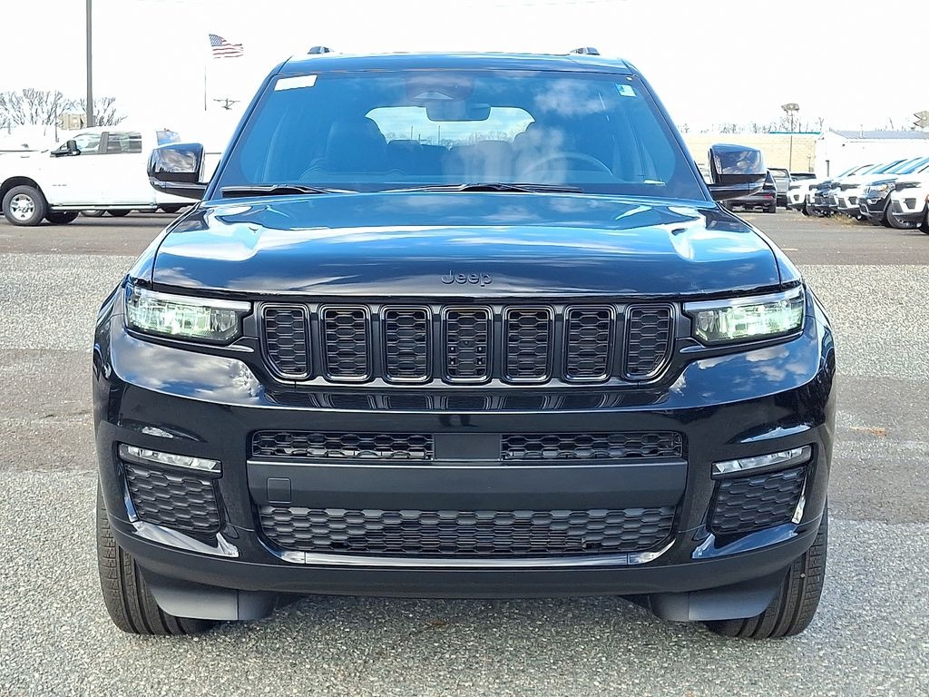 New 2025 Jeep Grand Cherokee L LIMITED 4X4 Sport Utility