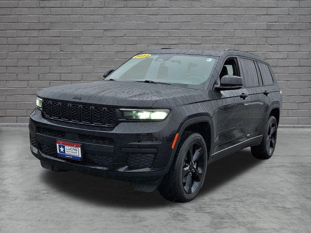 Used 2023 Jeep Grand Cherokee L Altitude SUV