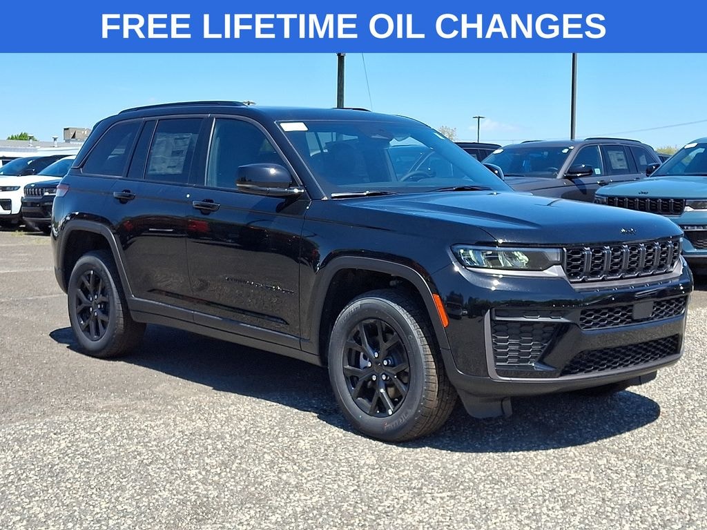 New 2026 Jeep Grand Cherokee LAREDO ALTITUDE 4X4 Sport Utility