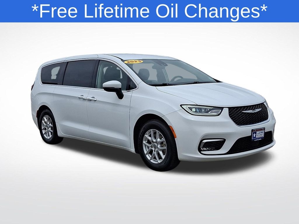 Used 2023 Chrysler Pacifica Touring L Minivan/Van