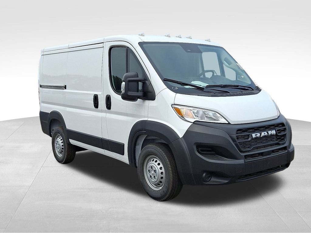 New 2025 Ram ProMaster PROMASTER 1500 TRADESMAN CARGO VAN LOW ROOF 118' W Cargo Van