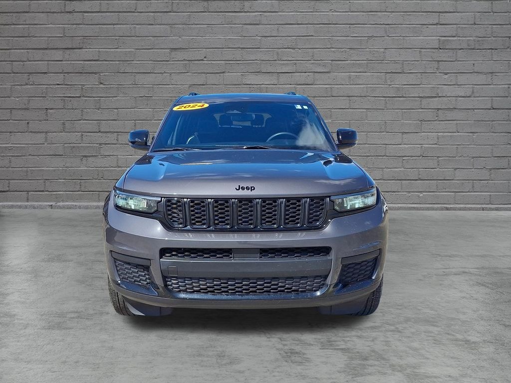 Used 2024 Jeep Grand Cherokee L Altitude SUV