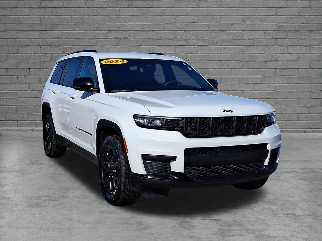 Used 2024 Jeep Grand Cherokee L Altitude SUV