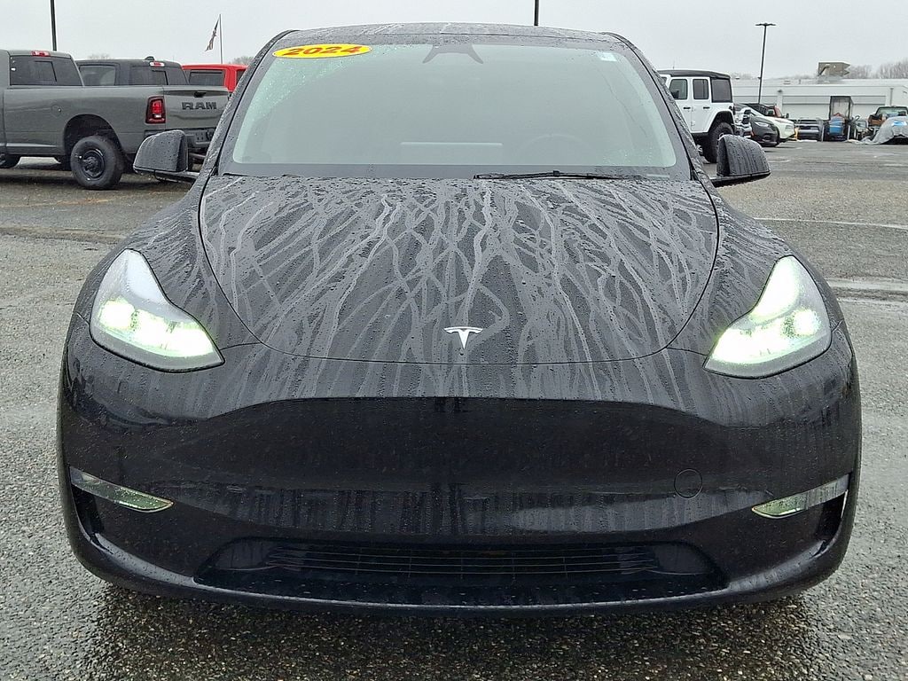 Used 2024 Tesla Model Y Long Range SUV