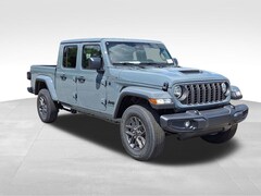 New 2025 Jeep Gladiator SPORT S 4X4 Pickup for sale in Lumberton NJ