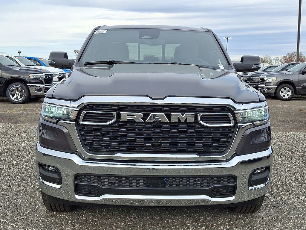 New 2025 Ram 1500 BIG HORN CREW CAB 4X4 5'7 BOX Pickup