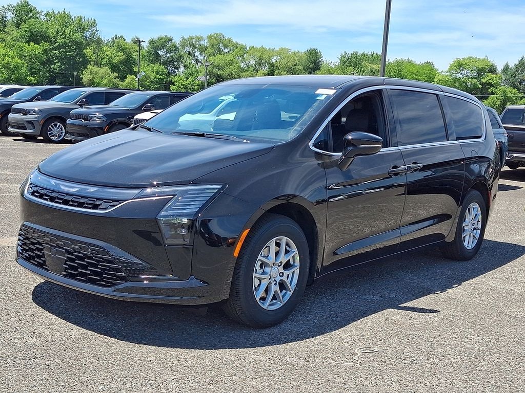 New 2027 Chrysler Pacifica SELECT Passenger Van