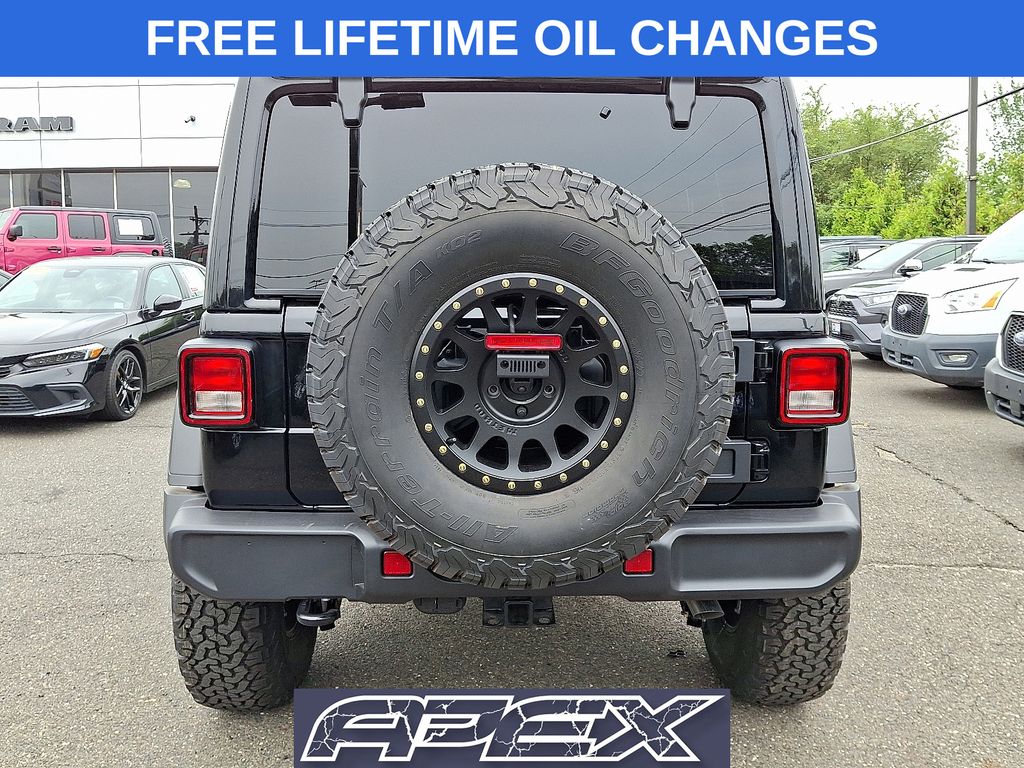 2025 Jeep Wrangler 4-Door Willys - Photo 6