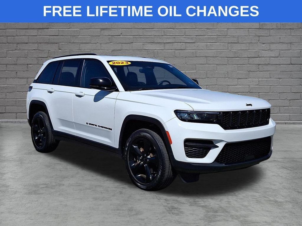 Used 2023 Jeep Grand Cherokee Altitude X SUV