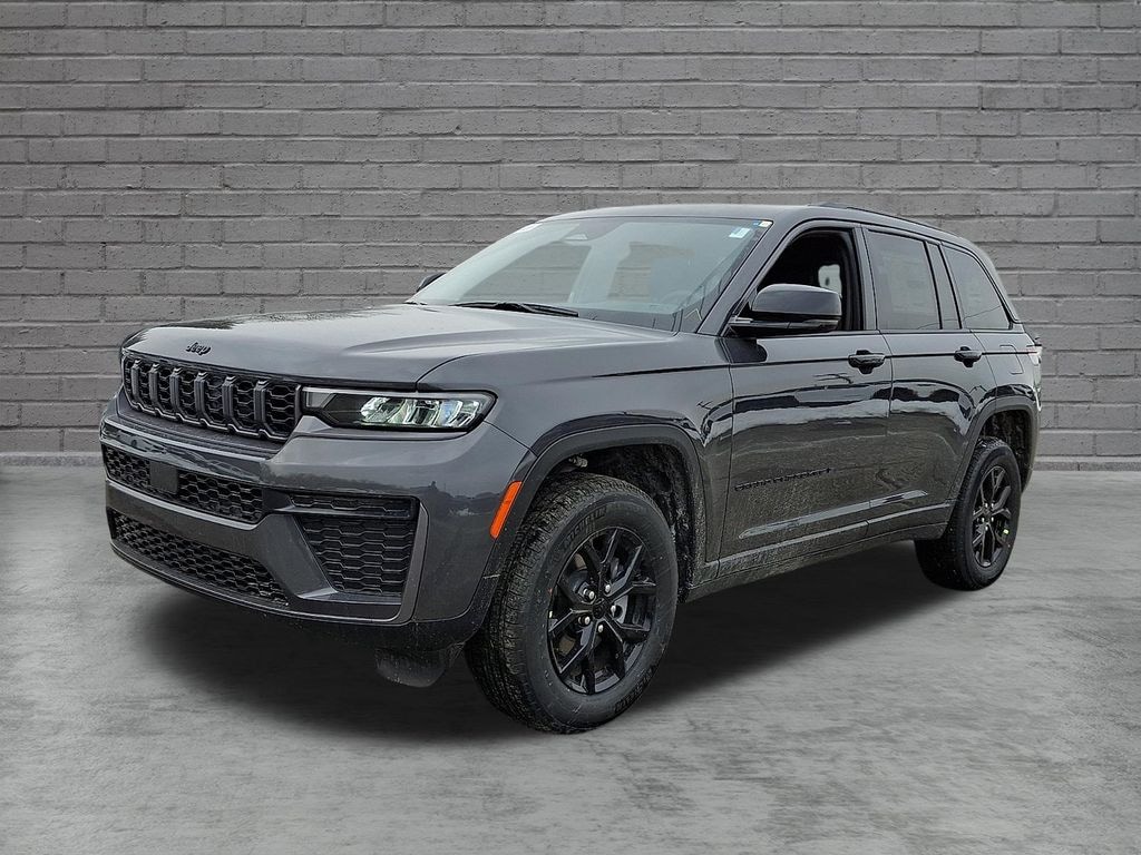 New 2026 Jeep Grand Cherokee LAREDO ALTITUDE 4X4 Sport Utility
