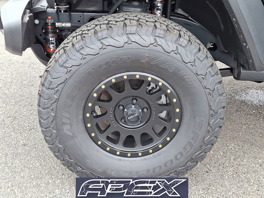 2025 Jeep Wrangler 4-Door Willys - Photo 20