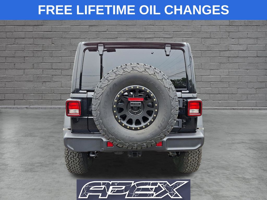 2025 Jeep Wrangler 4-Door Willys - Photo 7