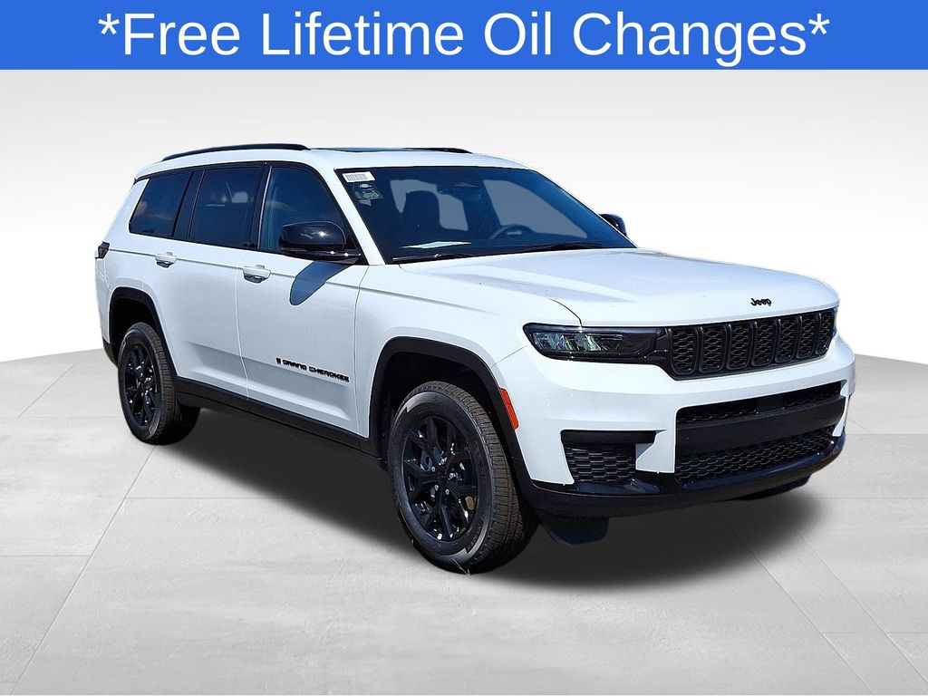 2025 Jeep Grand Cherokee L Altitude's photo