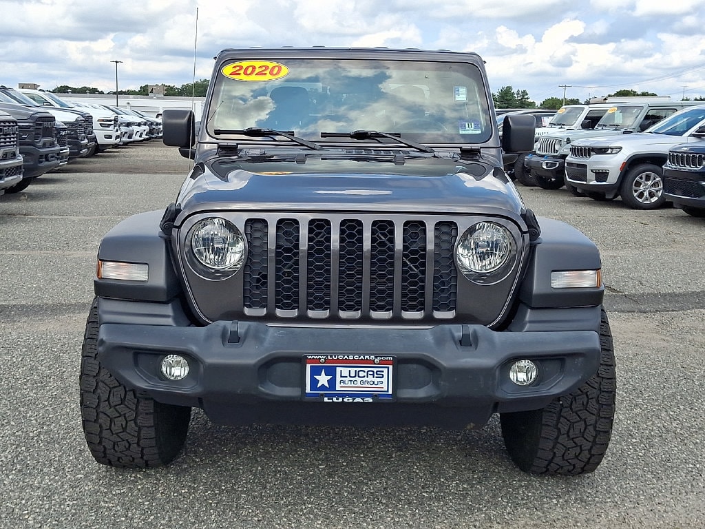 Used 2020 Jeep Gladiator Sport Truck