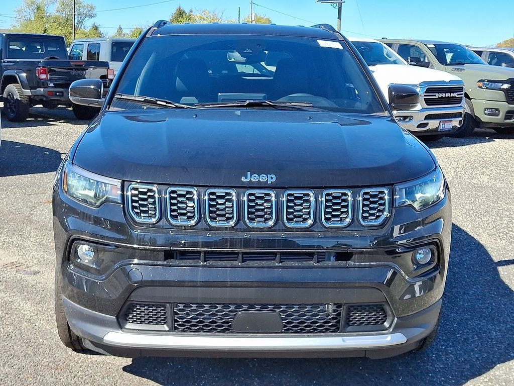 New 2025 Jeep Compass LIMITED 4X4 Sport Utility