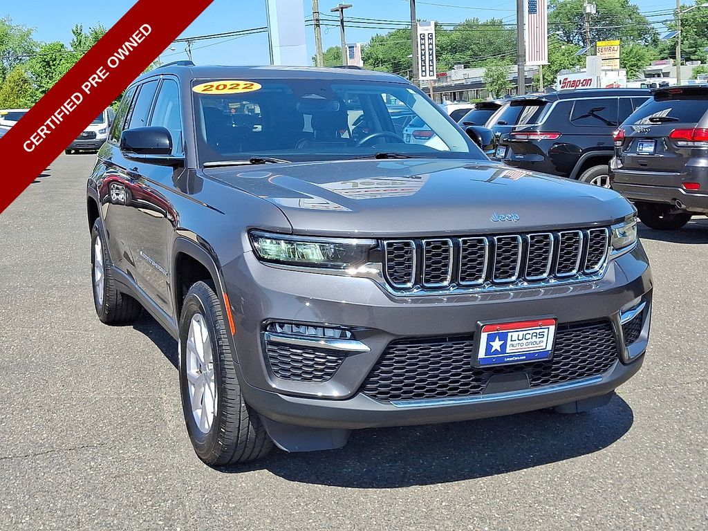 2022 Jeep Grand Cherokee Limited photo 2