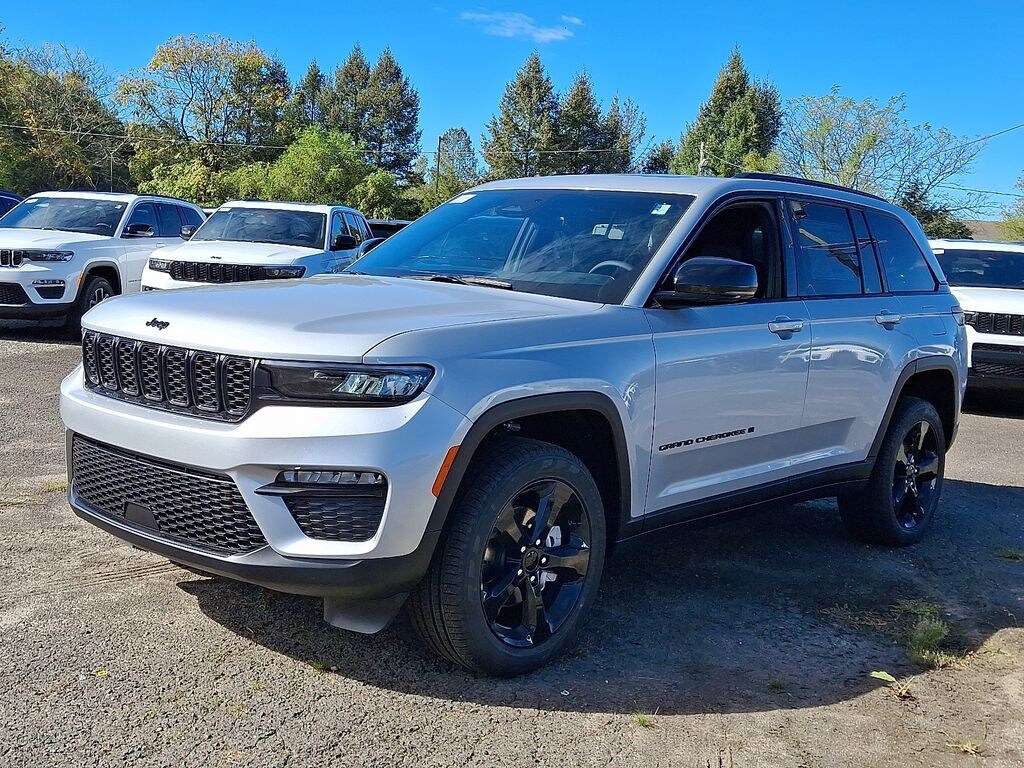 New 2025 Jeep Grand Cherokee LIMITED 4X4 Sport Utility