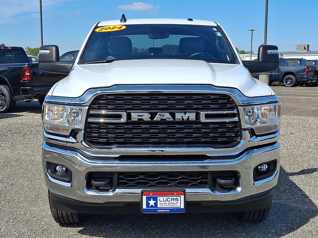 2024 Ram 2500 Big Horn photo 4