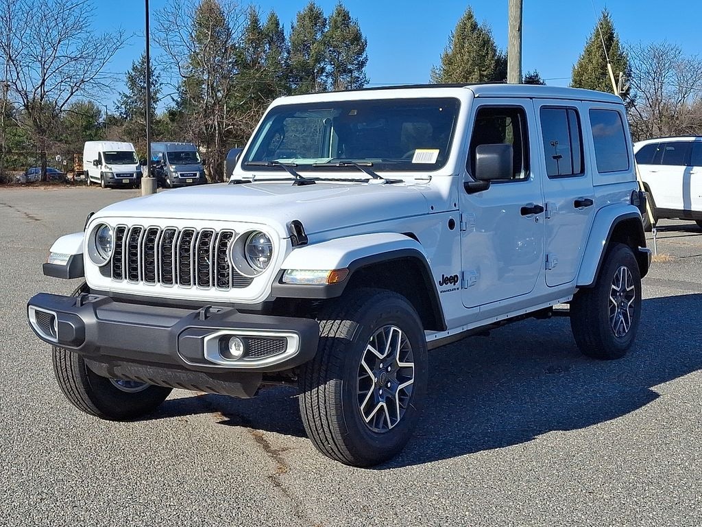 New 2025 Jeep Wrangler 4-DOOR SAHARA Sport Utility