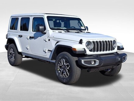 2025 Jeep Wrangler 4-DOOR SAHARA Sport Utility