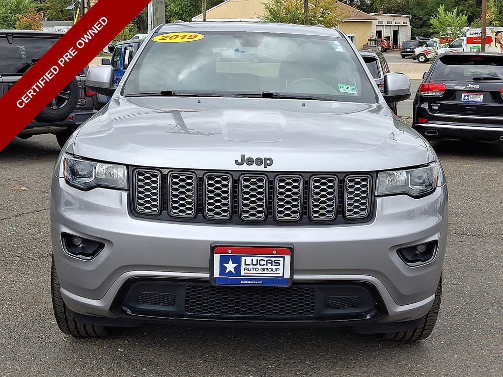 Used 2019 Jeep Grand Cherokee Altitude SUV