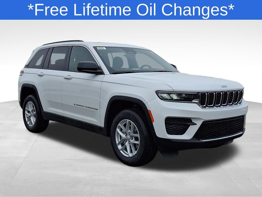 New 2026 Jeep Grand Cherokee LAREDO X 4X4 Sport Utility