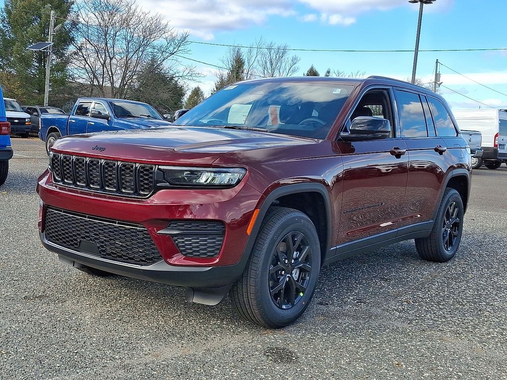 New 2025 Jeep Grand Cherokee ALTITUDE X 4X4 Sport Utility