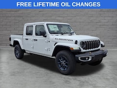 New 2026 Jeep Gladiator 85TH ANNIVERSARY EDITION 4X4 Pickup for sale in Lumberton NJ