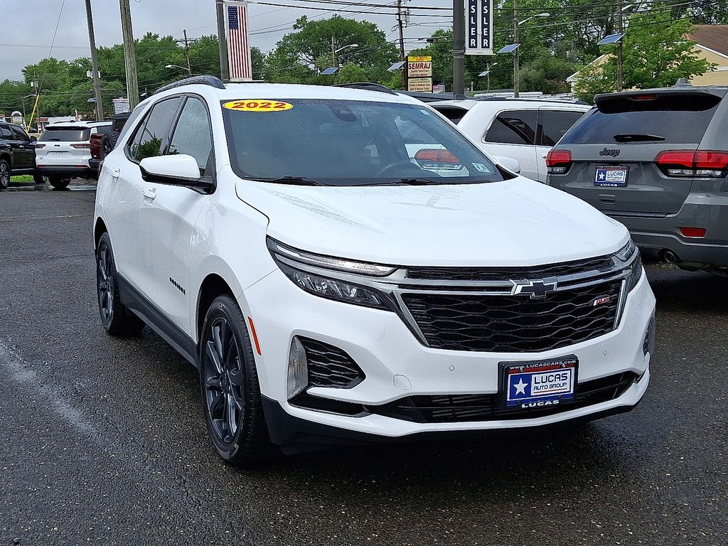 2022 Chevrolet Equinox RS photo 2