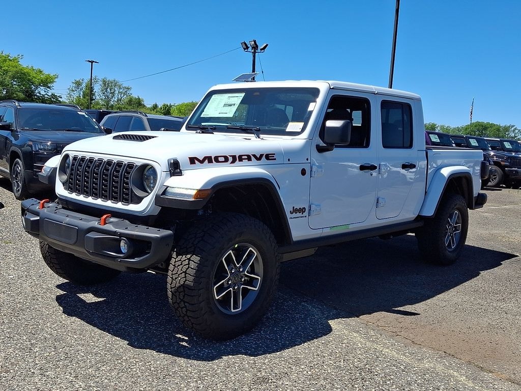 New 2026 Jeep Gladiator MOJAVE X 4X4 Pickup