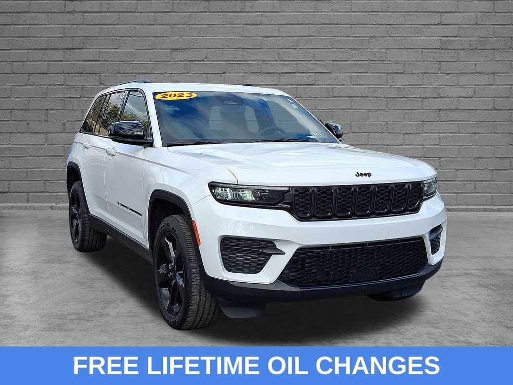 Used 2023 Jeep Grand Cherokee Altitude X SUV
