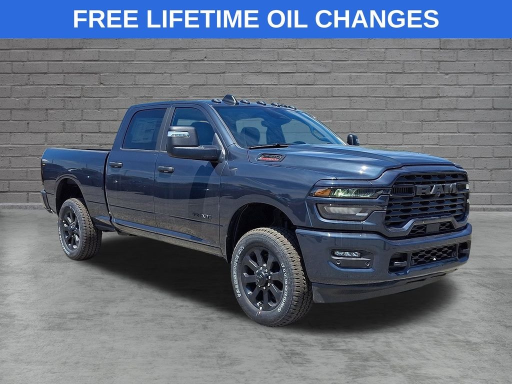 New 2026 Ram 2500 BIG HORN CREW CAB 4X4 6'4 BOX Pickup
