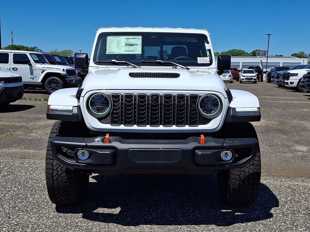 New 2026 Jeep Gladiator MOJAVE X 4X4 Pickup