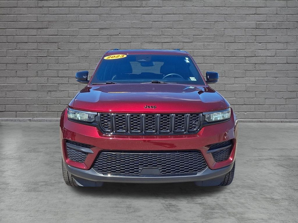 Used 2023 Jeep Grand Cherokee Altitude X SUV