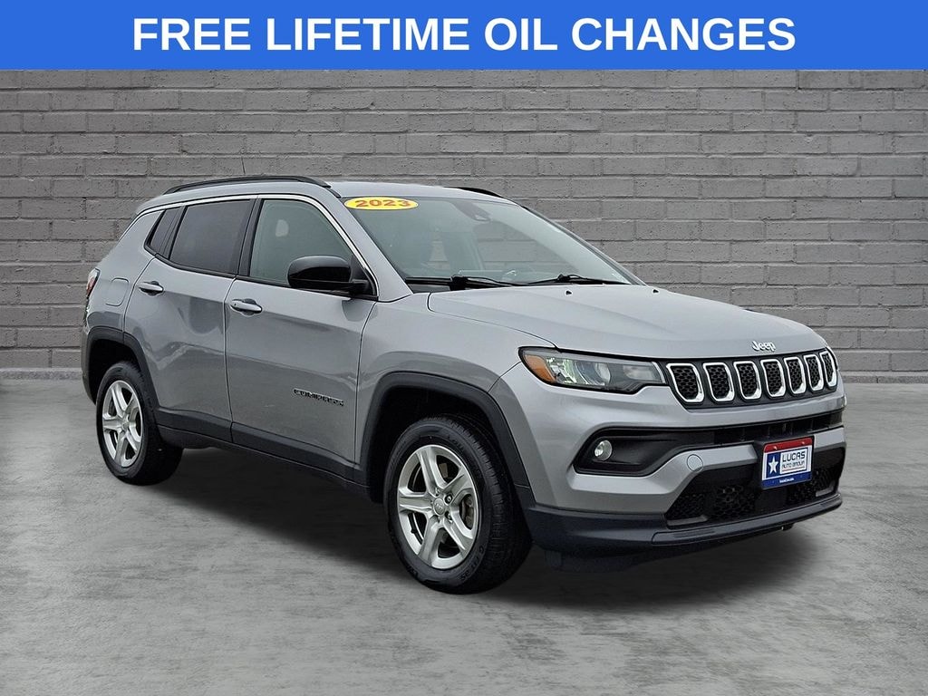 Used 2023 Jeep Compass Latitude SUV
