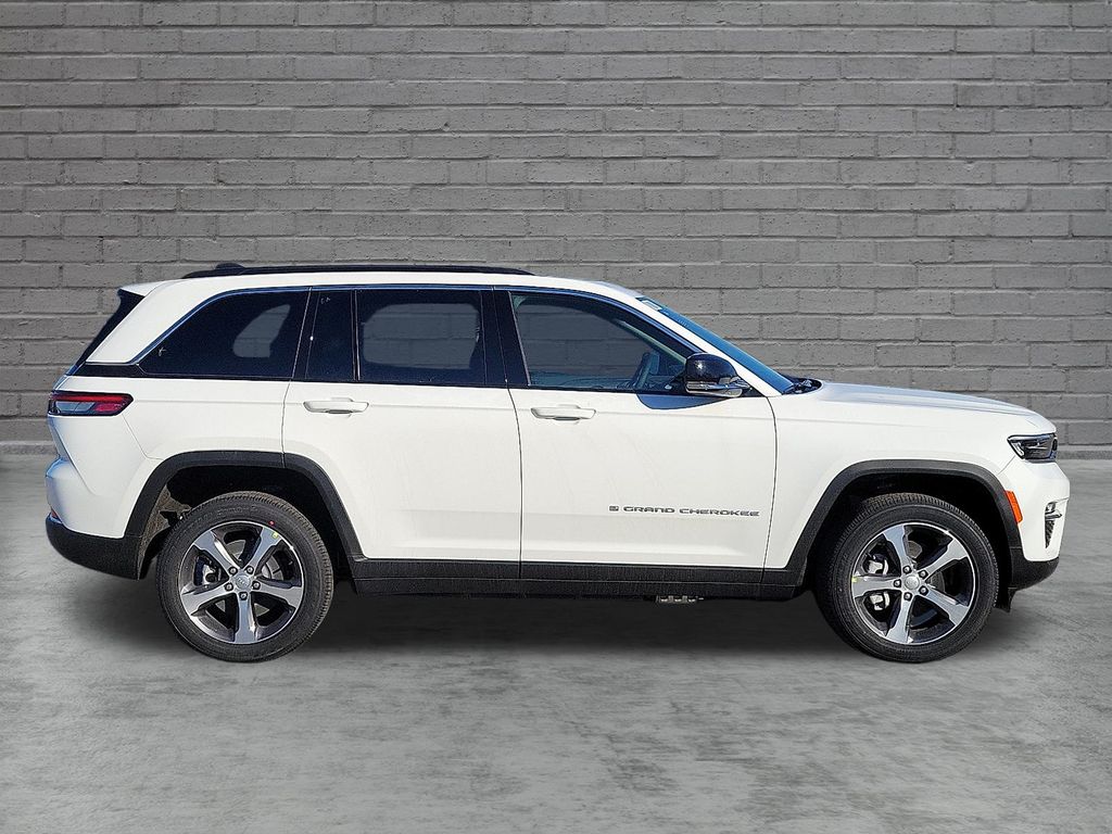 2024 Jeep Grand Cherokee 4xe - Photo 9