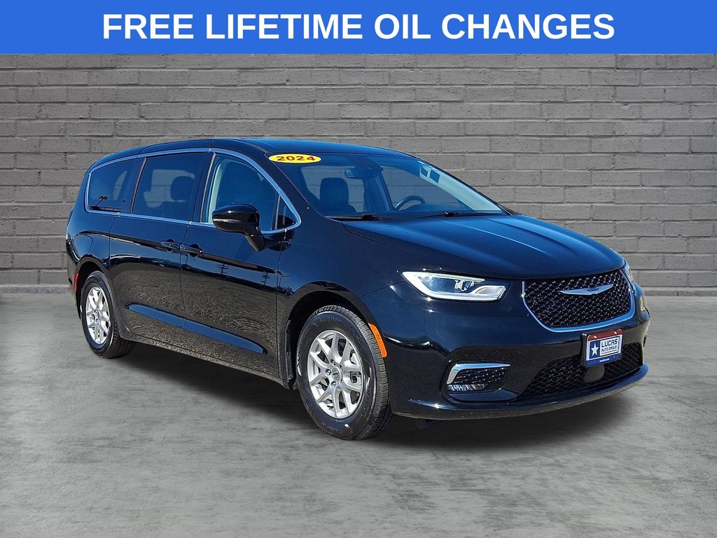 2024 Chrysler Pacifica