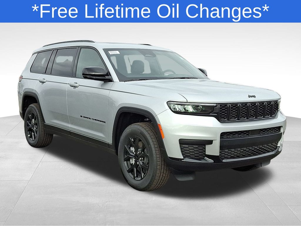 2025 Jeep Grand Cherokee L Altitude's photo