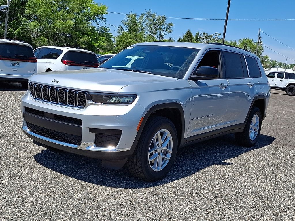 New 2026 Jeep Grand Cherokee L LAREDO X 4X4 Sport Utility
