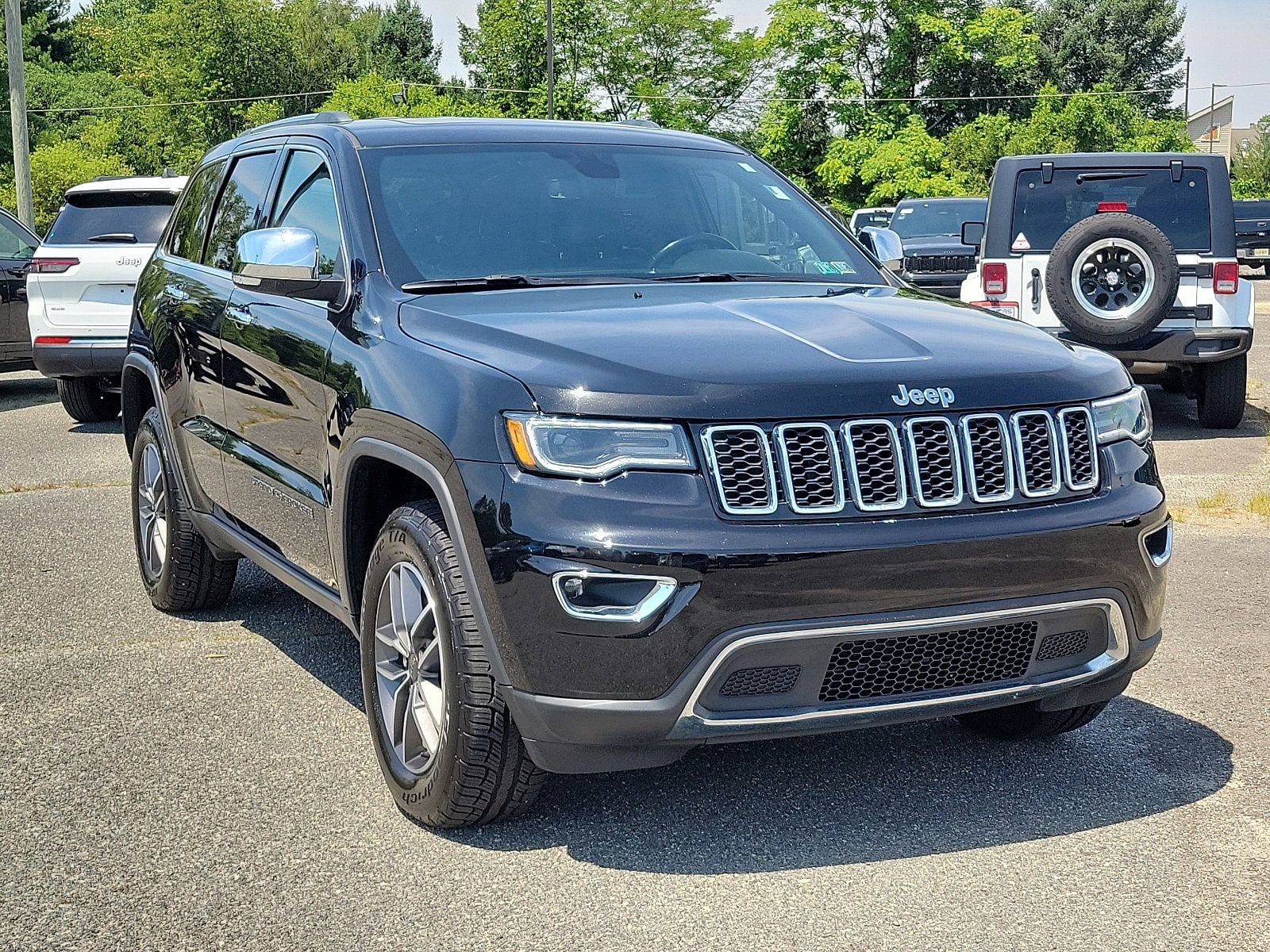 Certified 2021 Jeep Grand Cherokee Limited with VIN 1C4RJFBG2MC707011 for sale in Lumberton, NJ