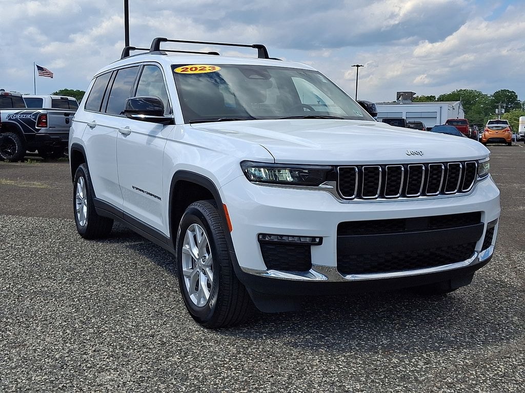 Used 2023 Jeep Grand Cherokee L Limited SUV
