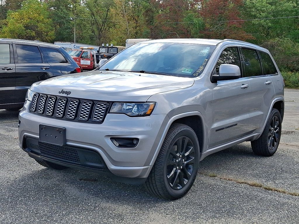 2019 Jeep Grand Cherokee Altitude photo 4