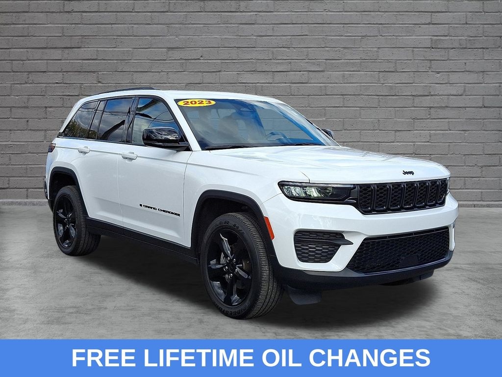 Used 2023 Jeep Grand Cherokee Altitude X SUV