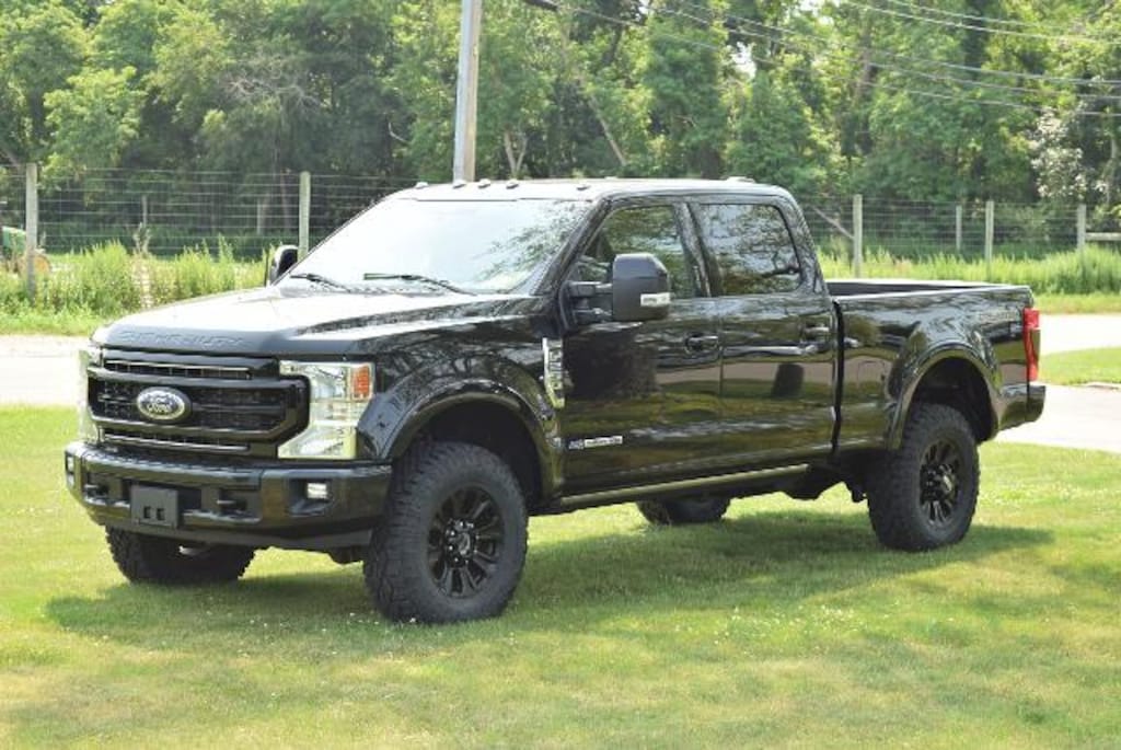 Used 2022 Ford F-250 Lariat Crew Cab