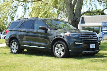 2022 Ford Explorer XLT SUV
