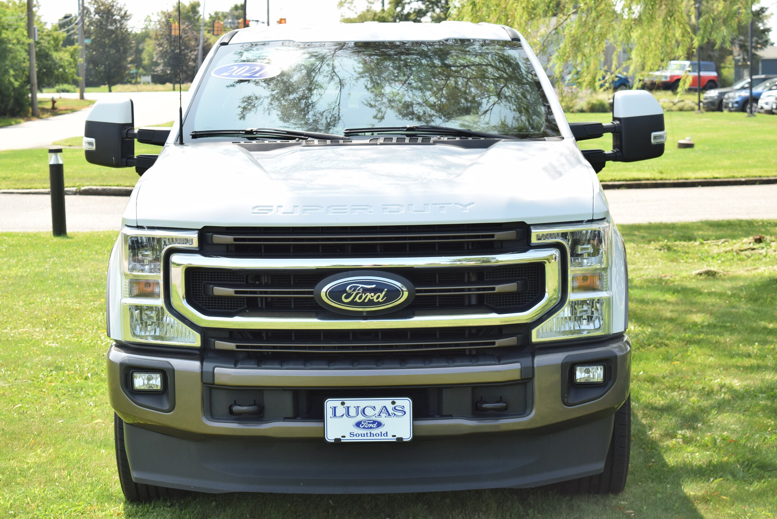 2021 Ford F-250 King Ranch photo 2