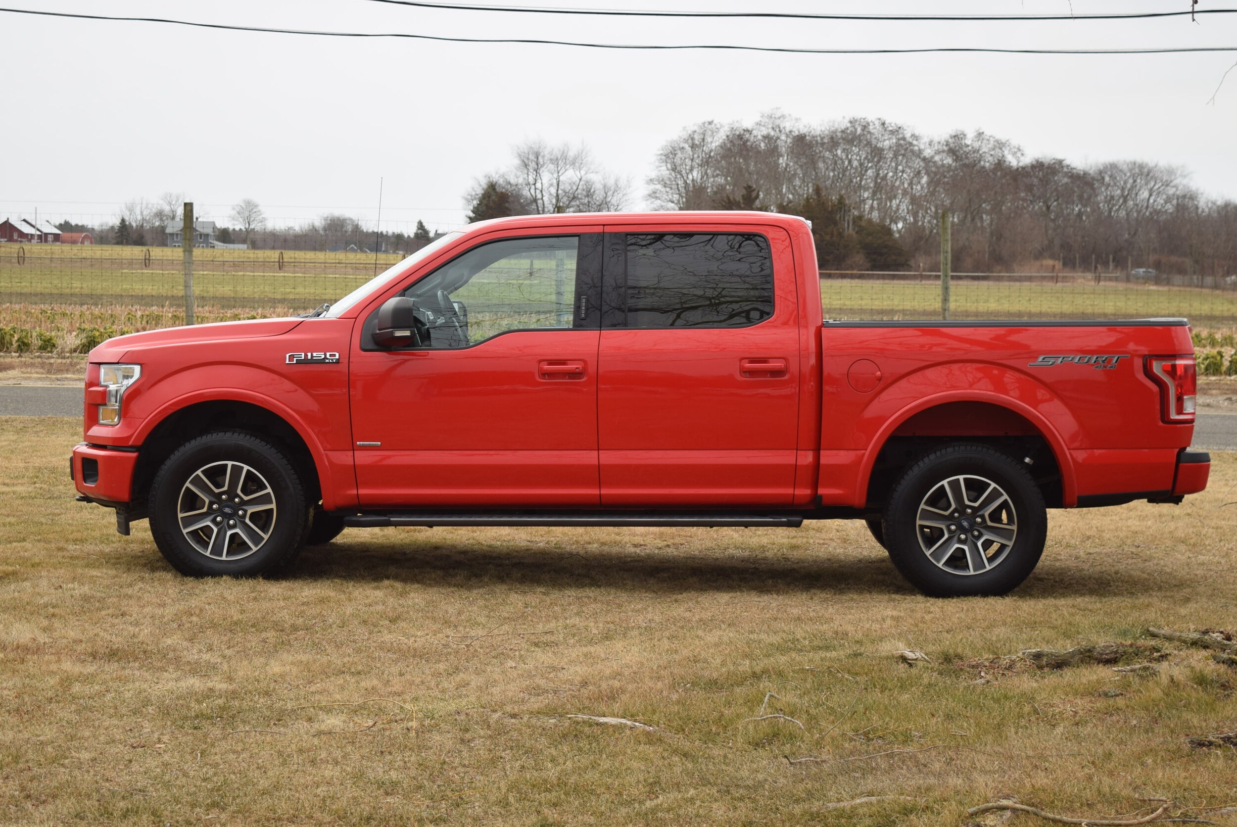 2017 Ford F-150 XLT photo 4