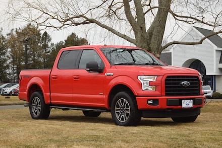 2017 Ford F-150 XLT Crew Cab Short Bed Truck