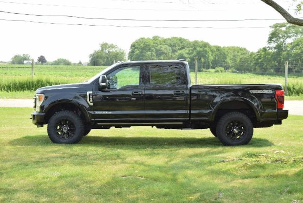 Used 2022 Ford F-250 Lariat Crew Cab
