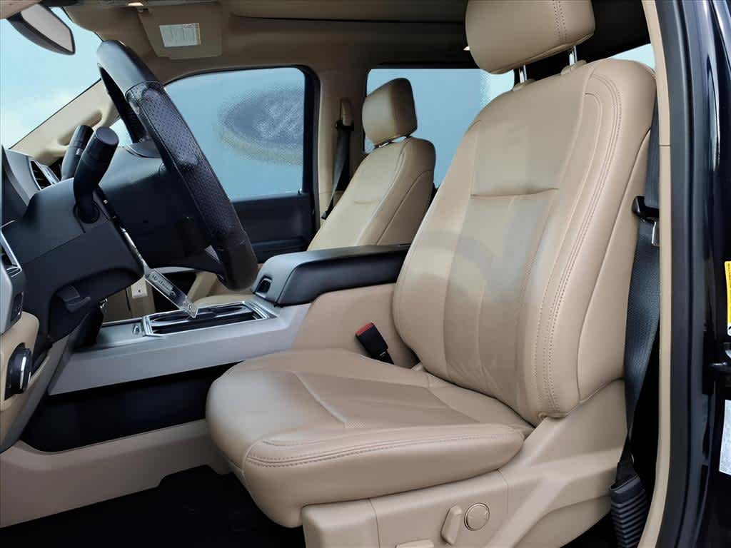 2021 Ford F-250 Lariat photo 3